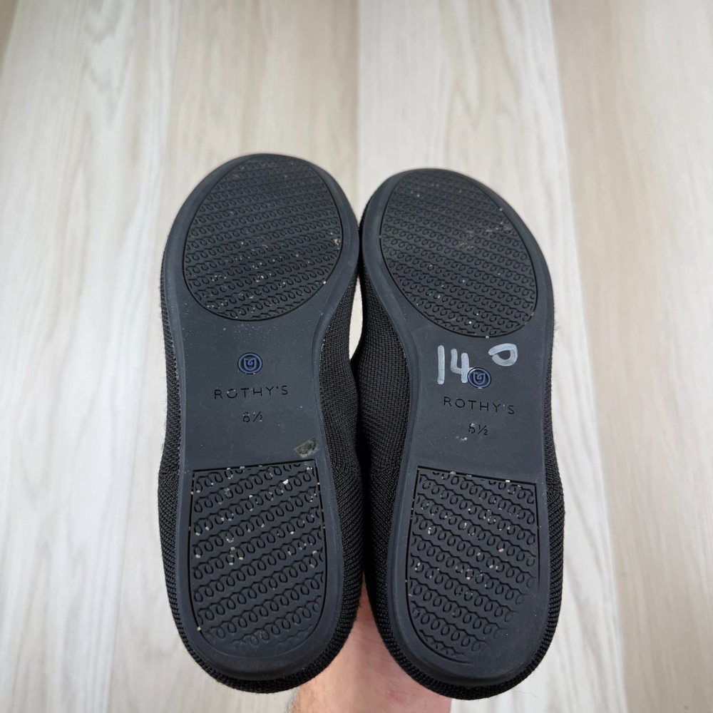 Rothy's The Flat Womens Black Slip On Rounded Toe Comfort Ballet Flats Size 8.5 - Picture 2 of 9